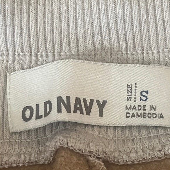 Old Navy Beige Park City lined Sweatpants - Picture 4 of 12